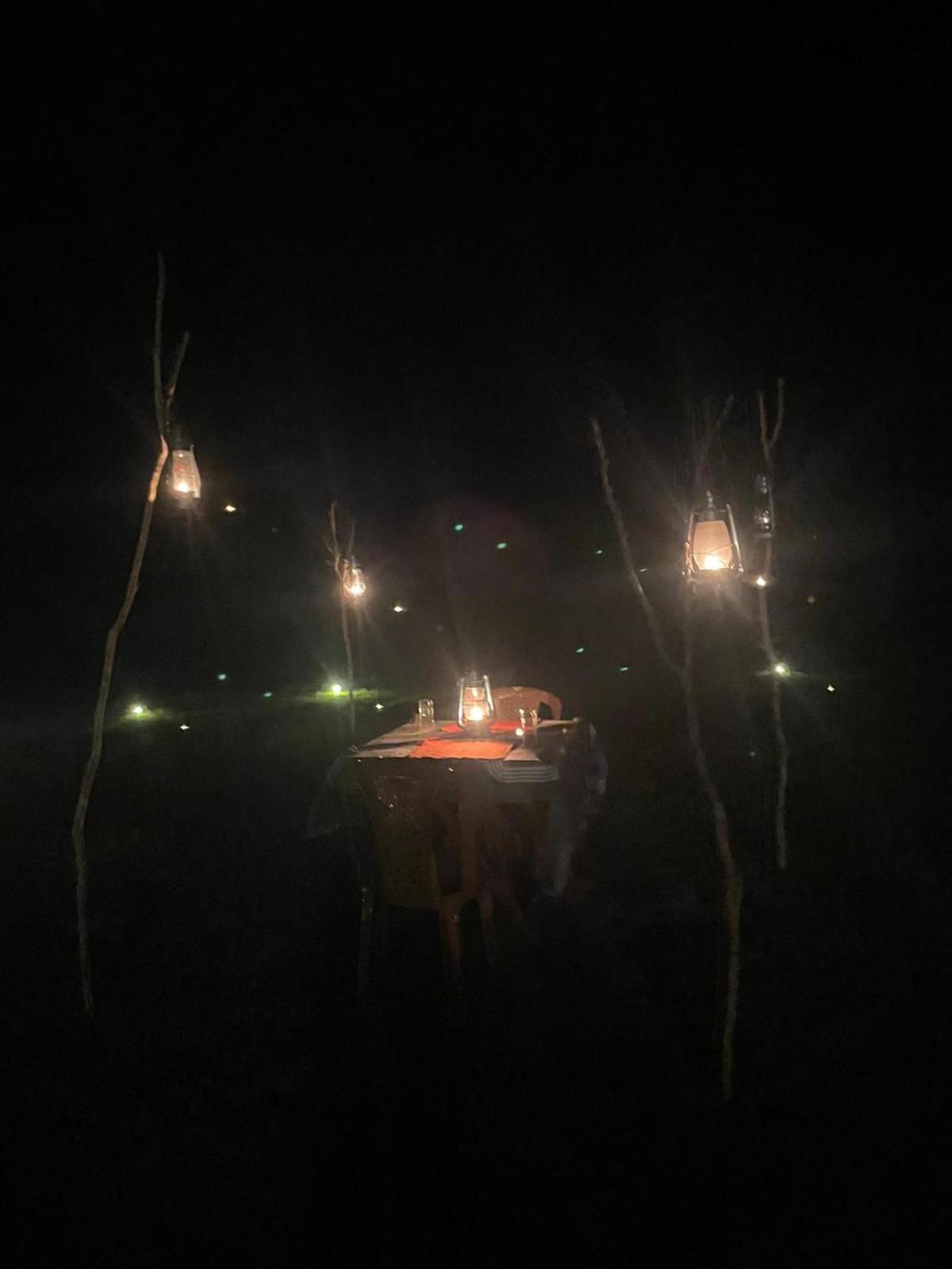 Basecamp - Yala Hotel Luaran gambar